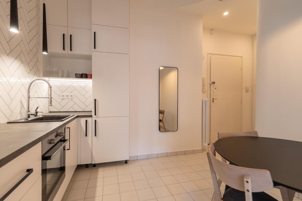 The Palm Springs Apartment Budapest Eksteriør billede