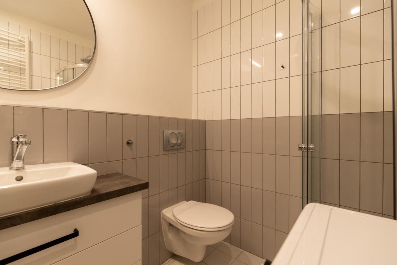 The Palm Springs Apartment Budapest Eksteriør billede